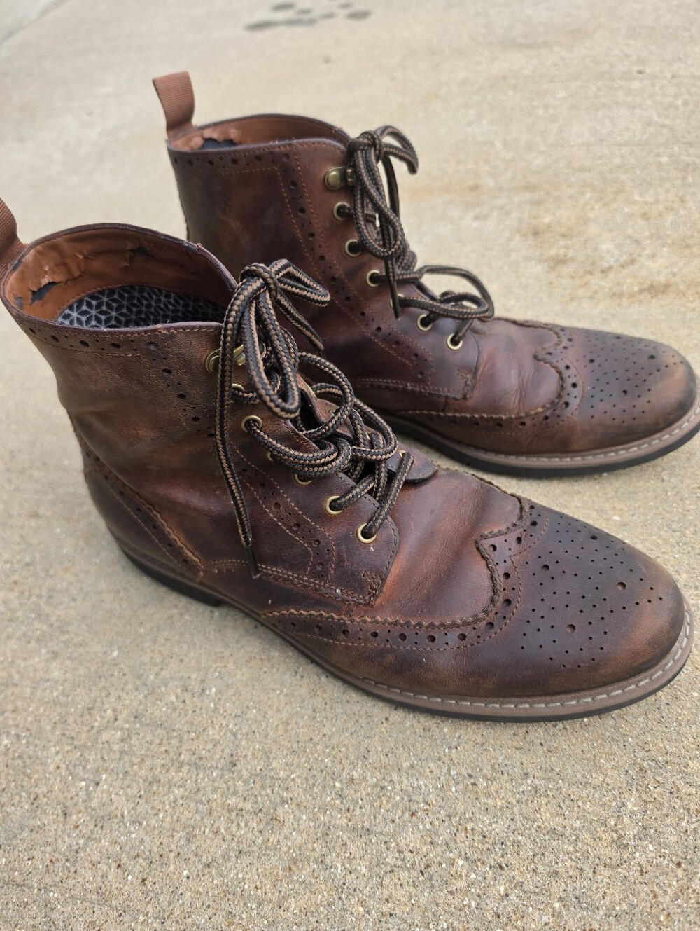 Clarks Batcombe Lord Men's 11 Brown Leather Brogue Wingtip Lace Up Boots